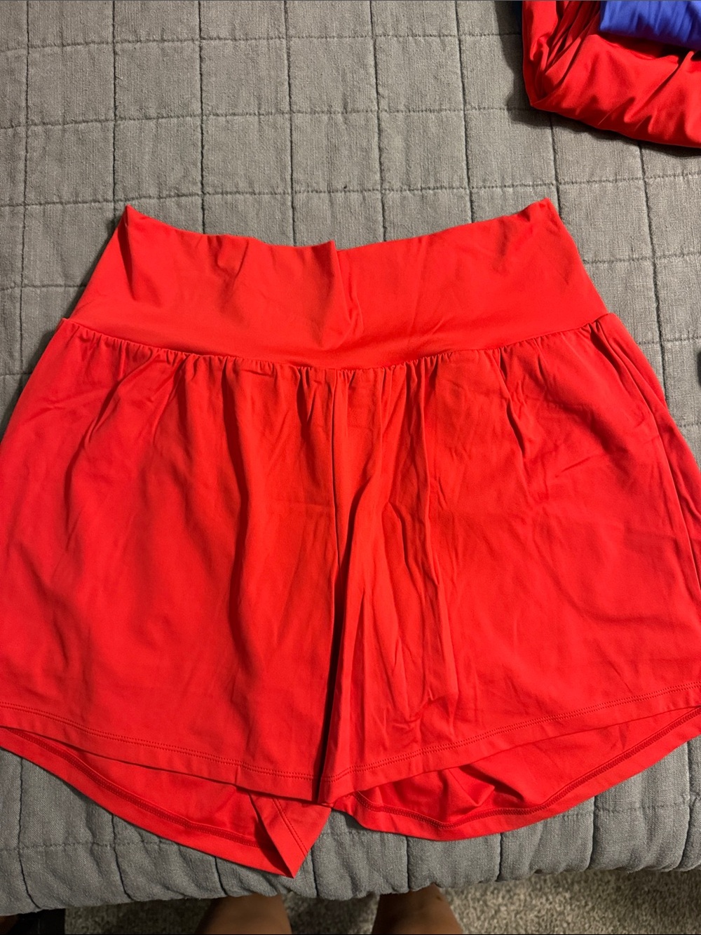 HALARA Vibrant Red High-Waist Athletic Shorts 3inch seam